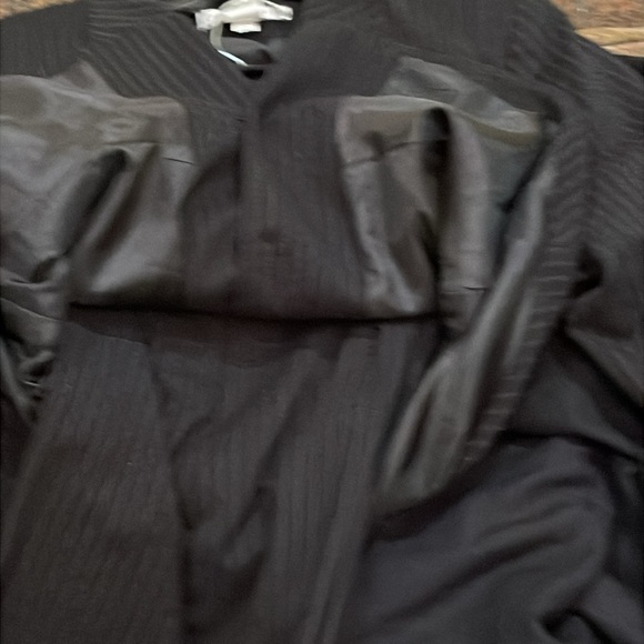 PURSUITS pantsuit, size 12, jacket fully lined, no pockets, pants not lined - Picture 4 of 5